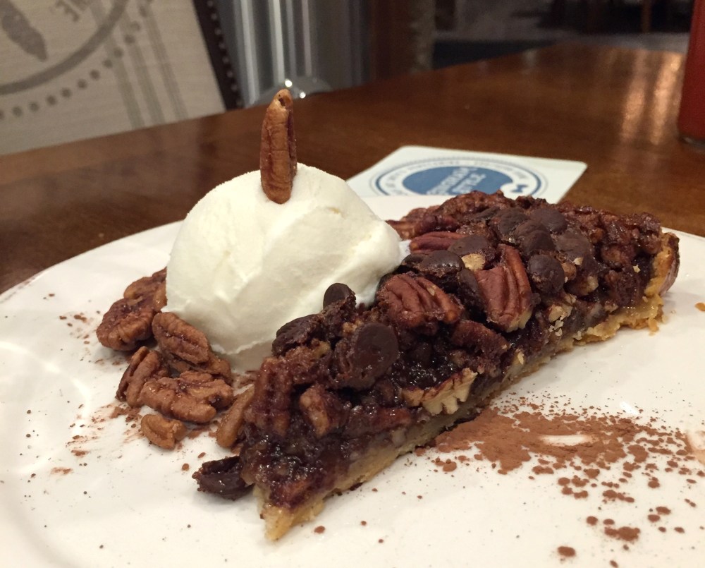 homecoming-pecan-pie